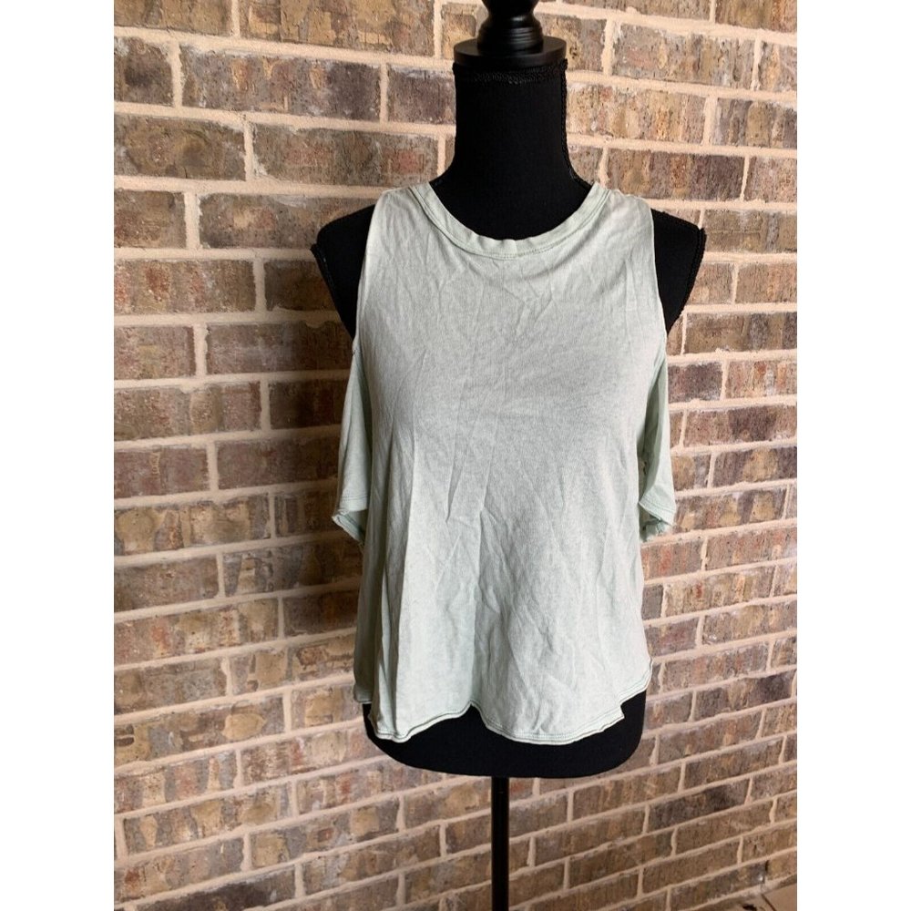 We the Free crisscross top sleeveless light blue color size small NWT